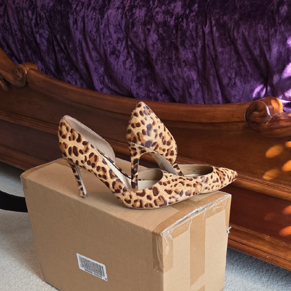 Gianni Bini Leopard Print Heels